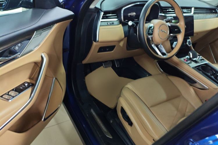 Used Jaguar F-PACE 2023 P250 HSE
