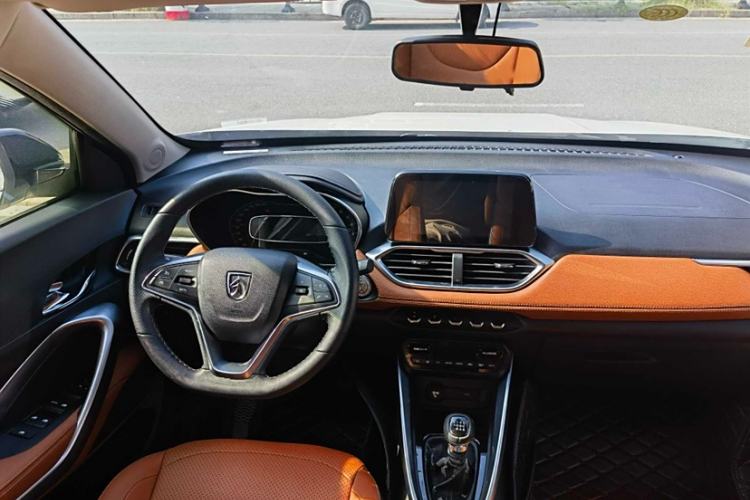 Used Baojun 510 2017 1.5L Manual Luxury Model
