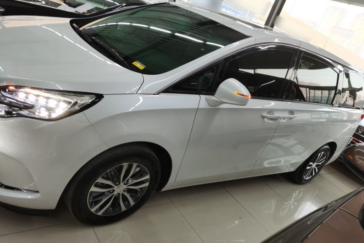 Used Buick GL8 2022 ES Landtrek 653T Comfort Edition