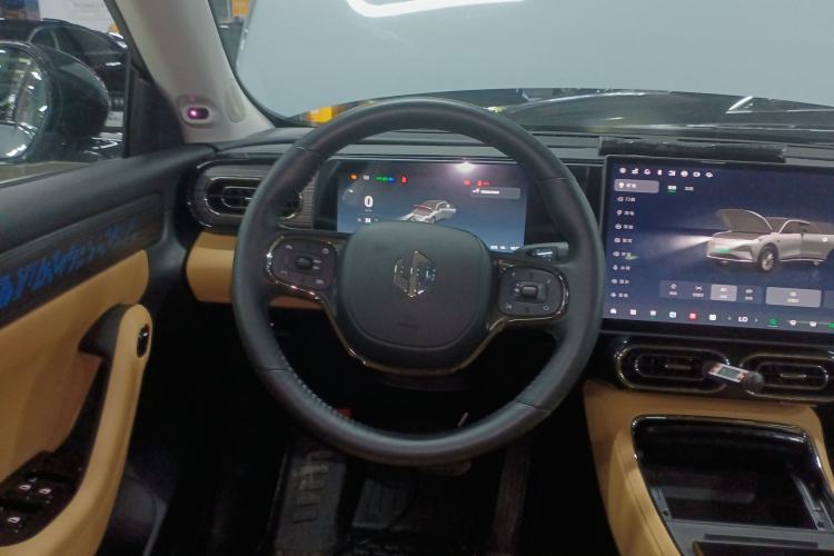 Used Leapmotor C11 2024 All-Electric 580 Luxury Edition