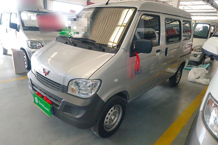 Used Wuling Zhiguang 2023 1.5L Practical Version 5/7 Seats
