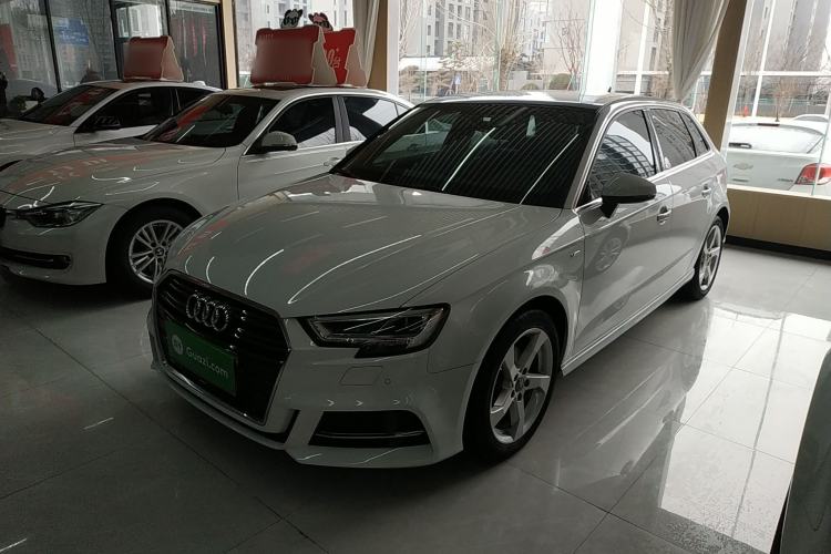 Used Audi A3 2019 Sportback 35 TFSI Fashion Edition China VI Emission Standard