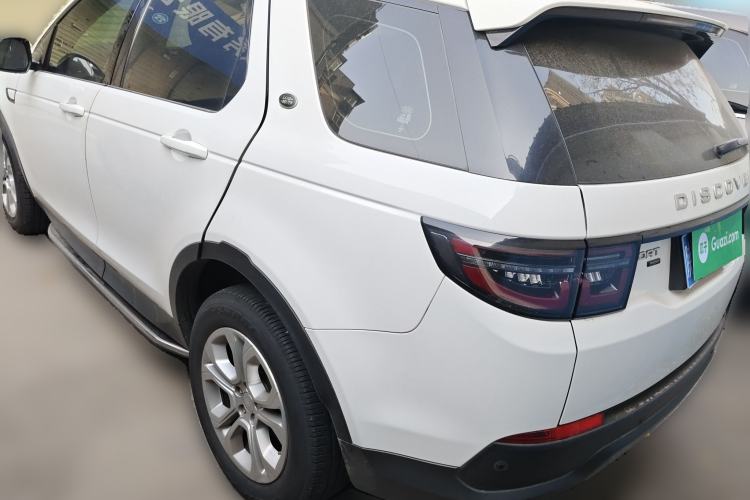 Used Land Rover Discovery Sport 2020 200 PS Family Edition
