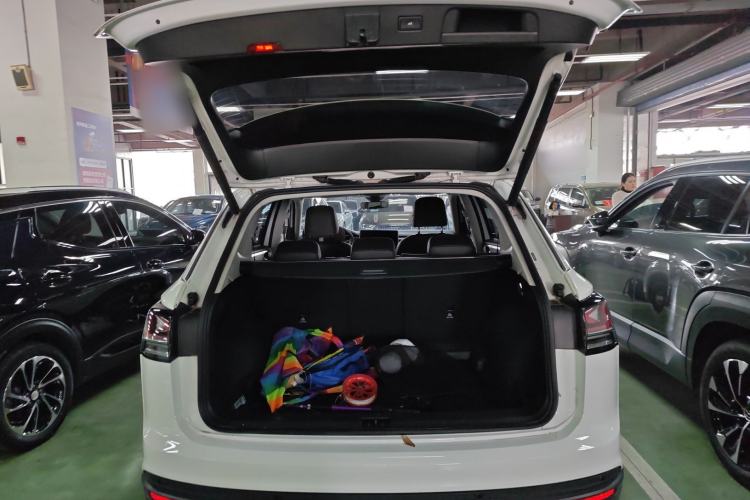 Used Volkswagen Tayron 2023 330TSI Two-Wheel-Drive Luxury Plus Advanced Version
