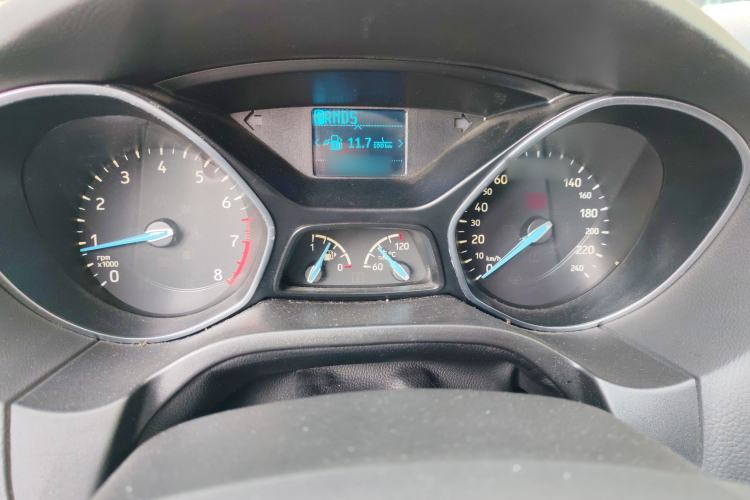 Used Ford Focus 2015 Hatchback EcoBoost 125 Automatic Supreme Style Edition