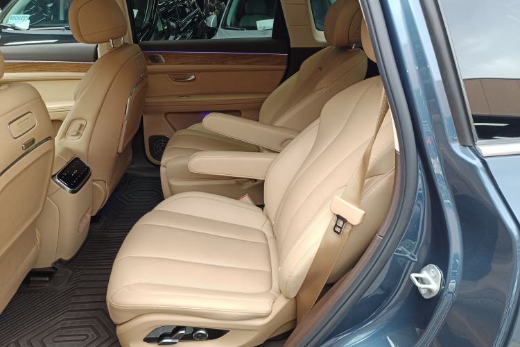 Used Hima AITO M7 2024 1.5T Intelligent Driving 4WD Ultra Version 6 Seats