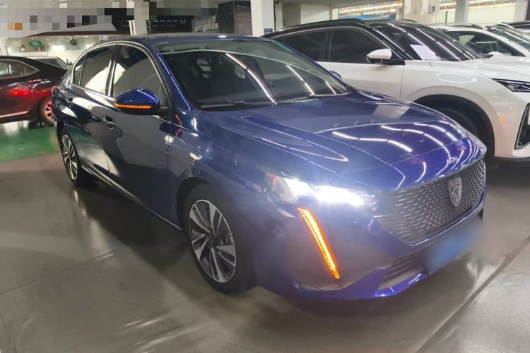 Used Peugeot 408 2022 1.6T Light-Chasing Edition
