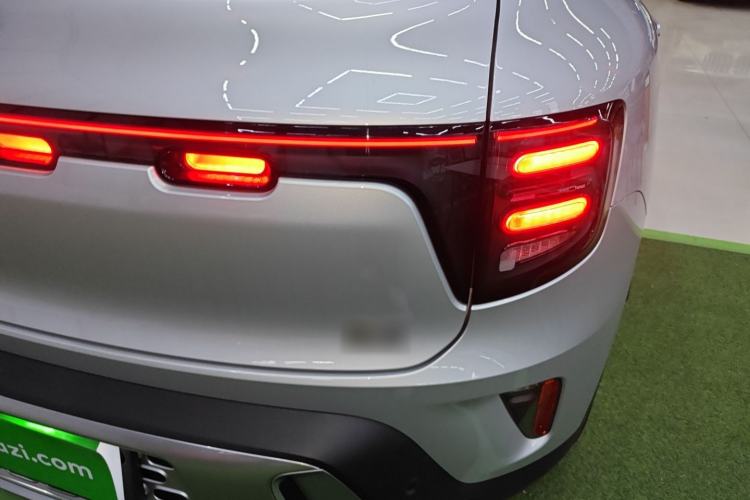 Used  #5 2024 Long-Range Journey Luxury Edition