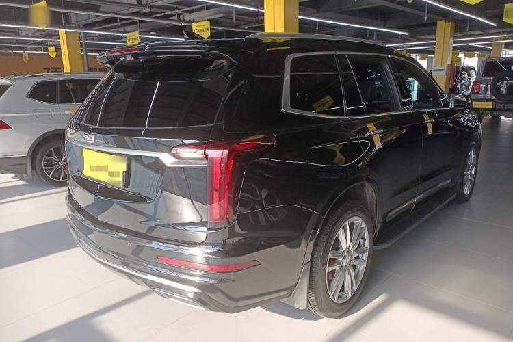 Used Cadillac XT6 2022 2.0T Six-Seater Four-Wheel Drive Luxury Version
