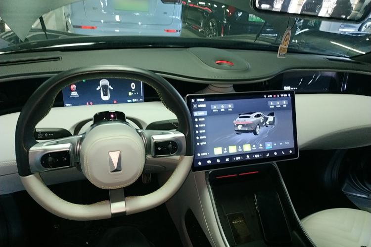 Used  11 2022 Long-Range Dual-Motor Version 4 Seats
