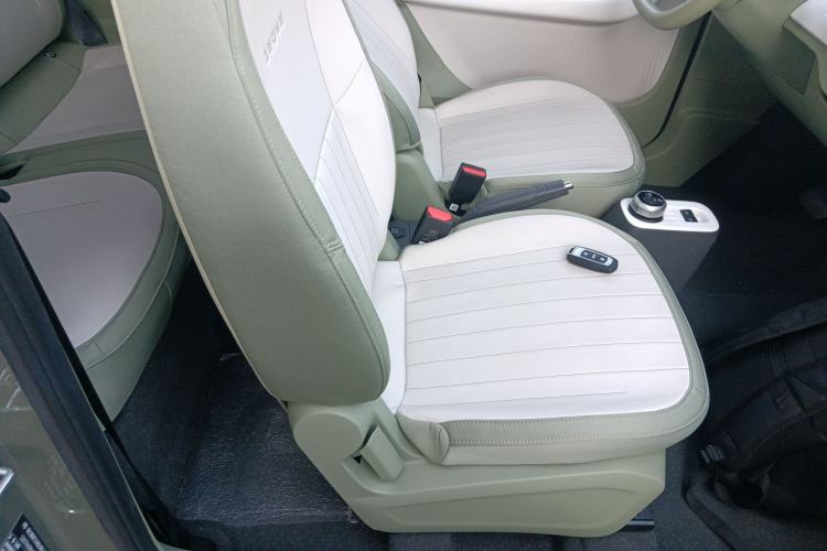 Used  Panda 2025 210km Panda Rider
