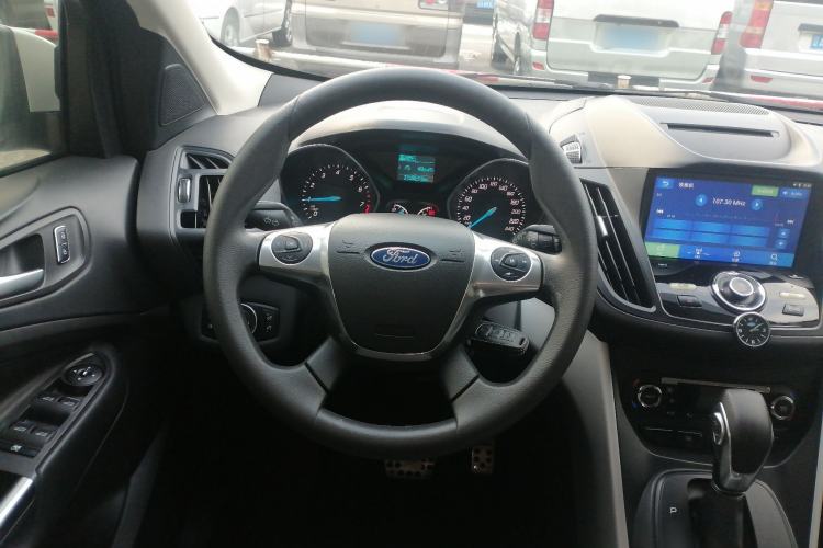 Used Ford Kuga 2015 1.5L GTDi Two-Wheel-Drive Comfort Model
