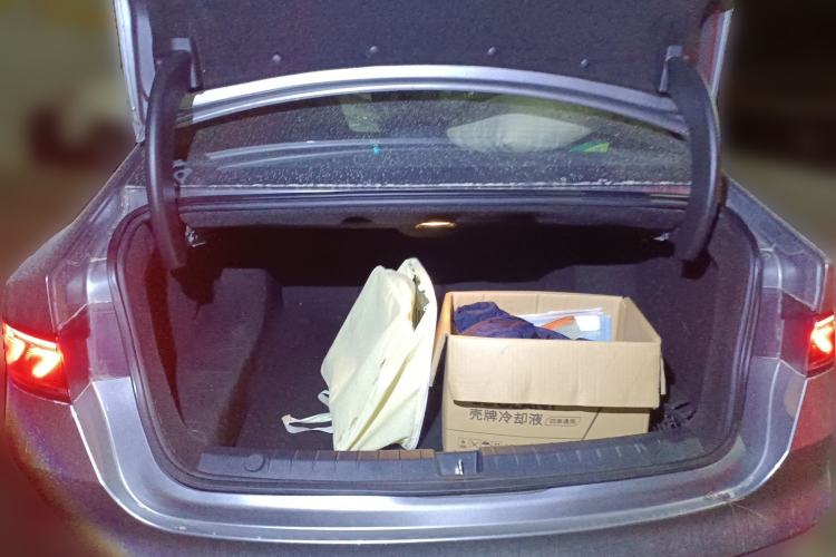 Used BYD Qin PLUS 2021 DM-i 120KM Flagship Model
