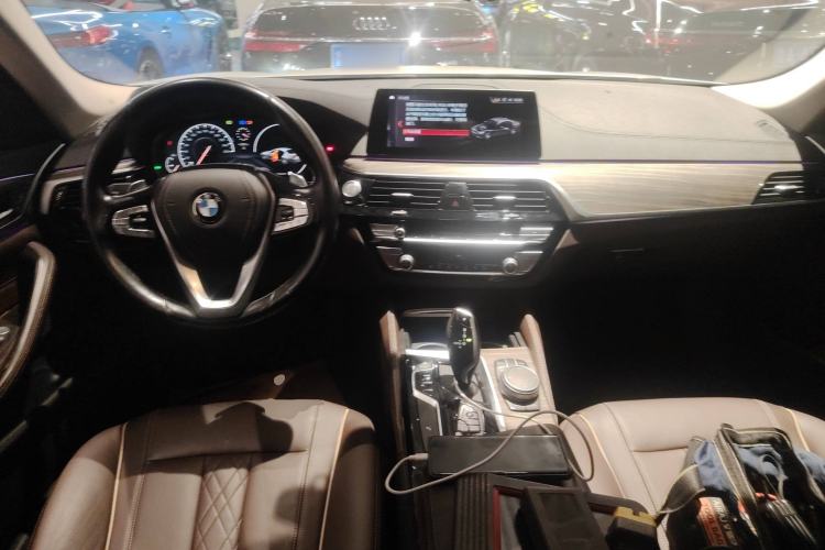 Used BMW 5 Series 2019 530Li Leading Model Luxury Package
