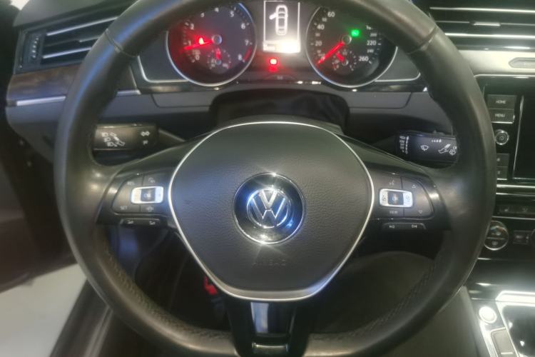 Used Volkswagen Magotan 2019 330TSI DSG Luxury Version China VI Standard
