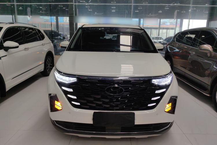 Used Hyundai Custo 2021 380TGDi Deluxe Edition DLX
