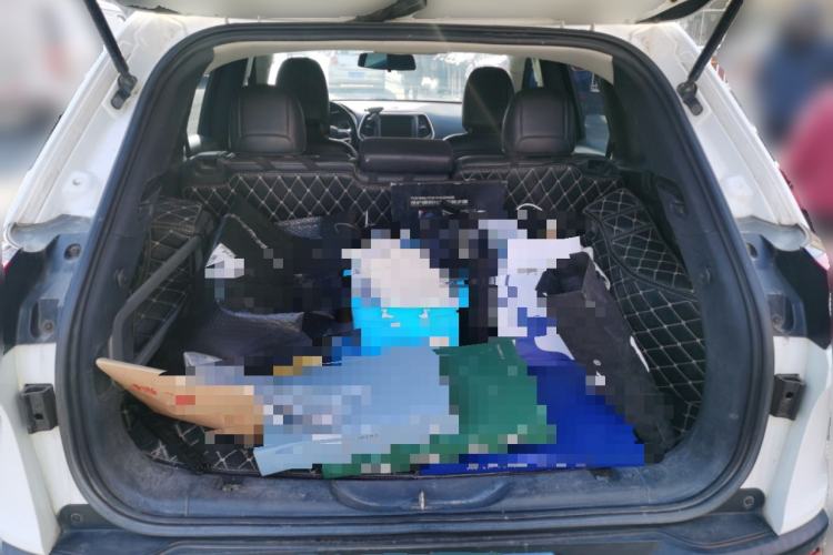 Used  Cherokee 2016 2.4L Professional Edition
