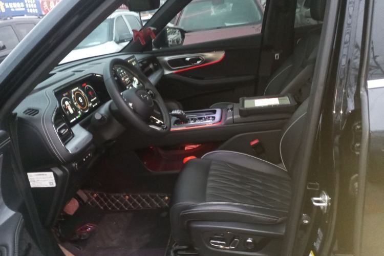 Used GAC Trumpchi GS8 2022 Dual-Engine Series 2.0TM Two-Wheel Drive Prestige Edition (7 Seats)