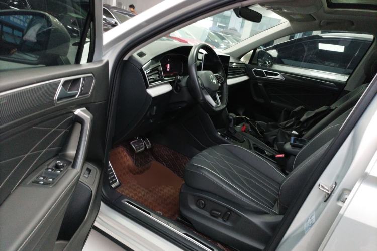 Used Volkswagen Tiguan L 2022 330TSI Automatic Two-Wheel Drive R-Line Enhanced Edition