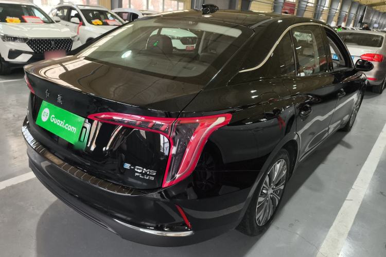 Used Hongqi E-QM5 2024 610 km PLUS
