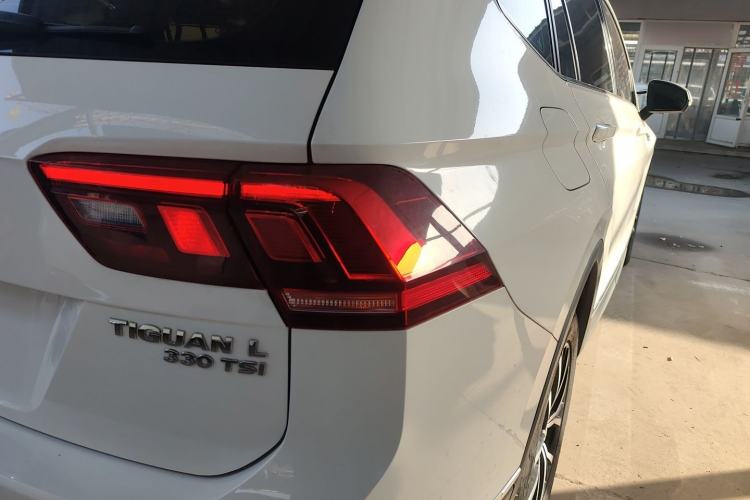 Used Volkswagen Tiguan L 2018 Facelift 330TSI Automatic Two-Wheel Drive Luxury Edition