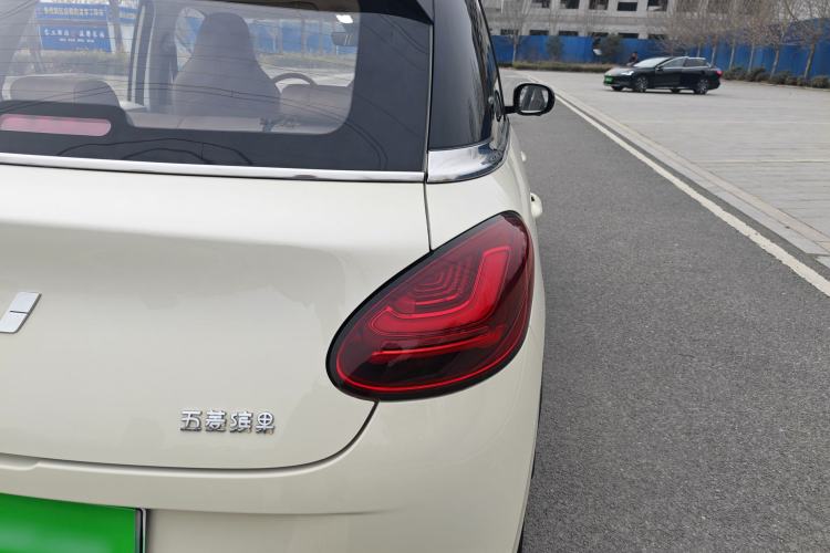 Used Wuling Bingo 2025 410 km Lingxi Deluxe Edition