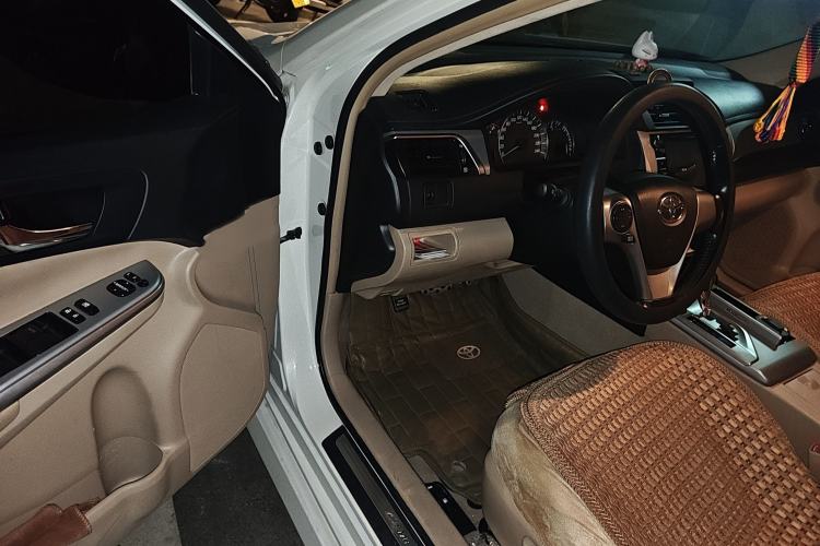 Used Toyota Camry 2012 Junrui 2.0S Radiant Edition
