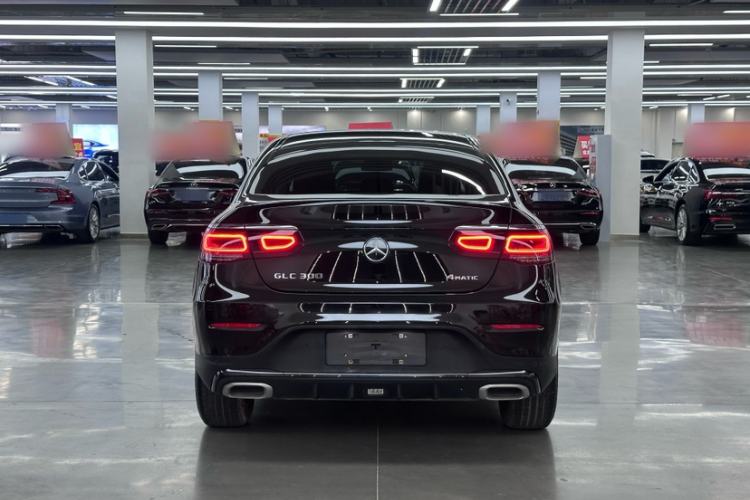 Used Mercedes-Benz GLC Coupe 2020 GLC 300 4MATIC Coupe SUV
