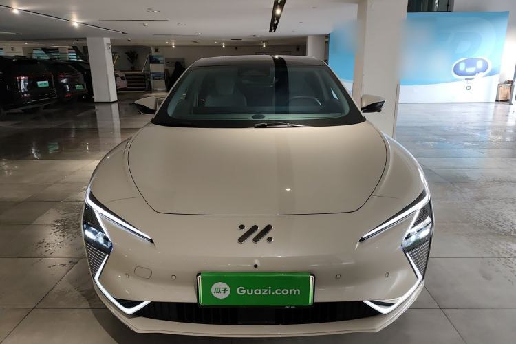 Used  L7 2022 Pro Model