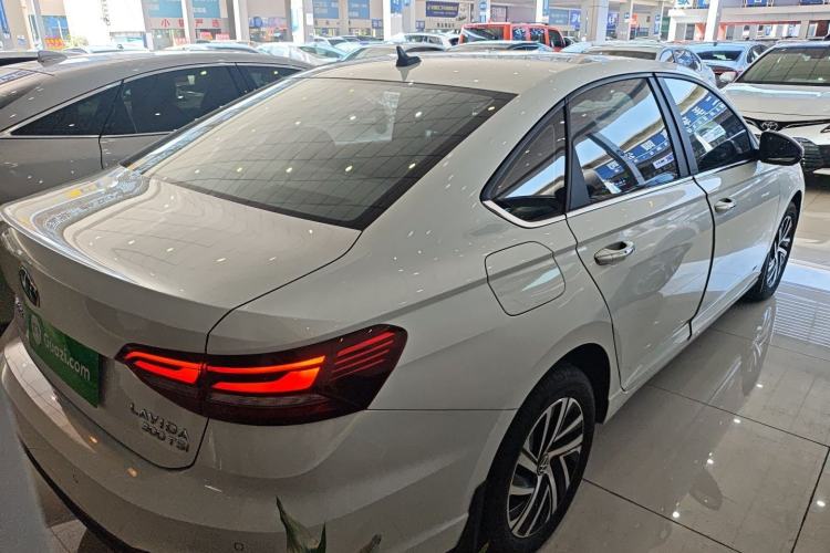 Used Volkswagen Lavida 2023 300TSI DSG Full-Comfort Edition
