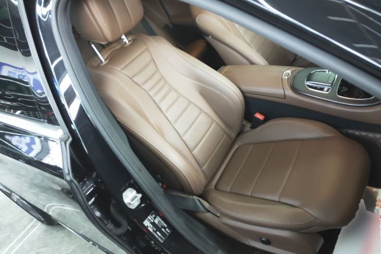 Used Mercedes-Benz E-Class 2022 E 300 L Sporty and Stylish Model