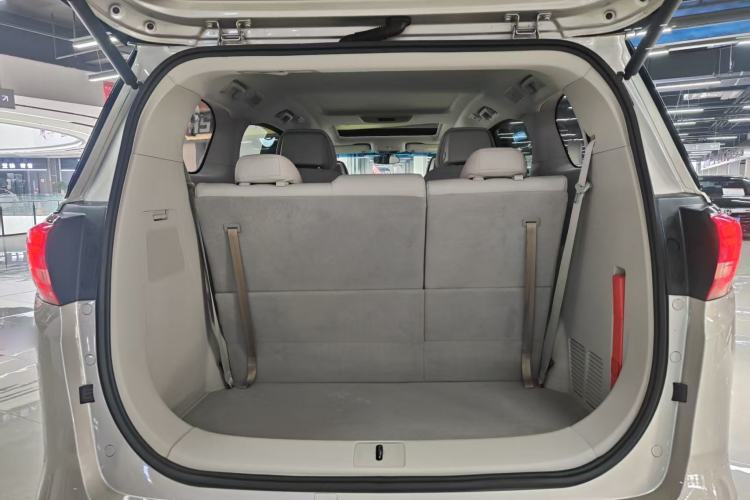 Used Buick GL8 2018 ES 28T Comfort Model China VI Standard
