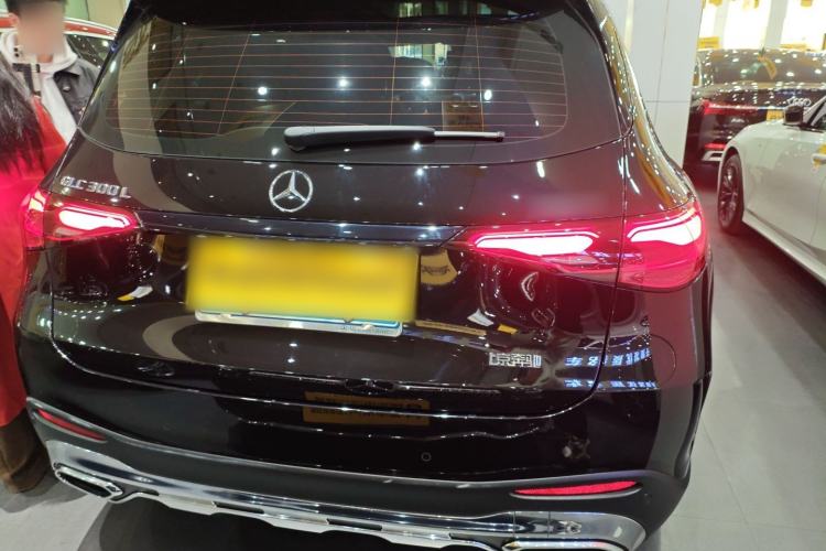 Used Mercedes-Benz GLC 2024 Refreshed GLC 300 L 4MATIC Dynamic Version 5 Seats