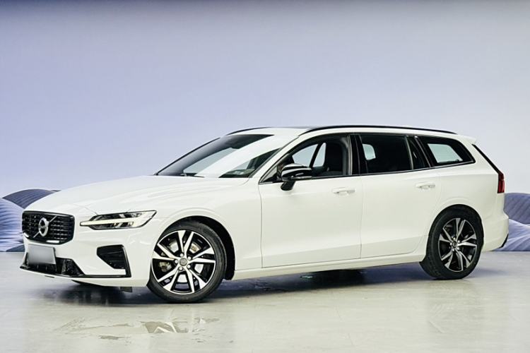 Used Volvo V60 2021 B5 Zhiyuan Sport Edition
