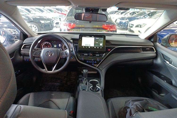 Used Toyota Camry 2021 2.0G Luxury Edition