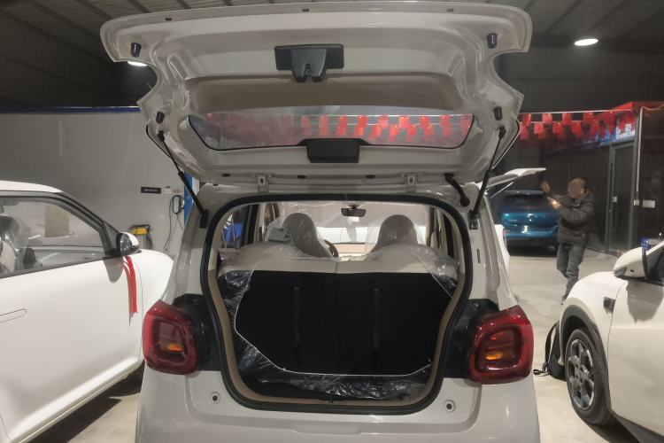 Used Wuling Hongguang MINIEV 2025 Four-Door Version Advanced Edition
