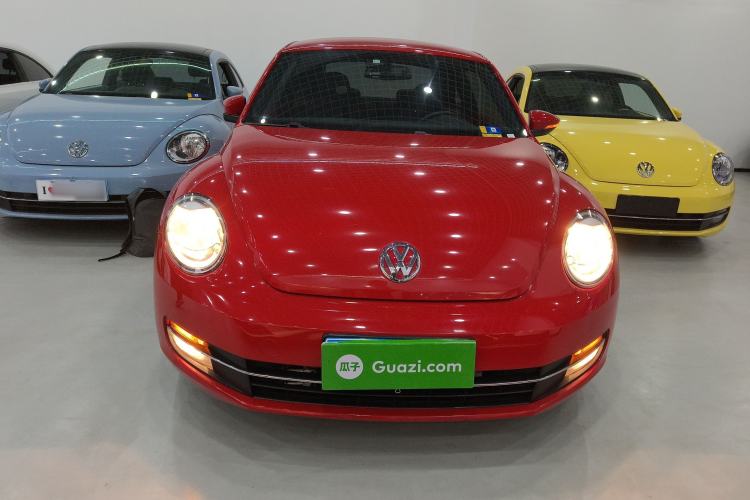 Used Volkswagen Beetle 2015 180TSI model
