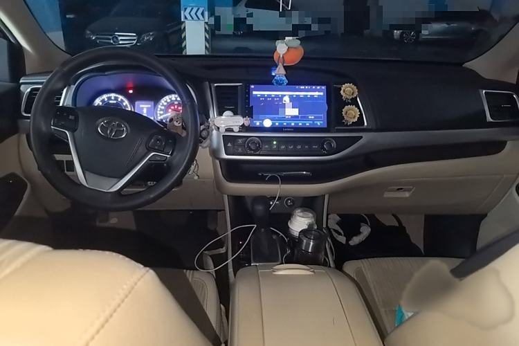 Used Toyota Highlander 2021 2.0T Four-Wheel Drive Elite Edition 7-Seater
