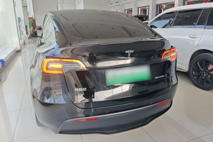 Used Tesla Model Y 2022 Rear-Wheel-Drive Version