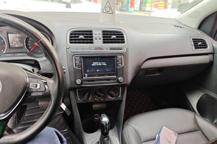 Used Volkswagen Polo 2014 1.6L Automatic Comfort Edition