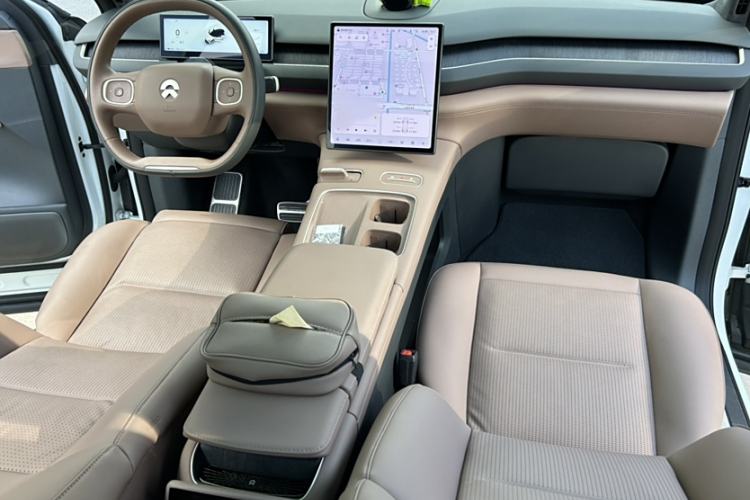 Used Nio ES8 2023 75 kWh
