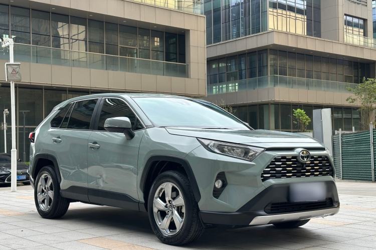 Used Toyota RAV4 2022 2.0L CVT Two-Wheel Drive Fashion Edition
