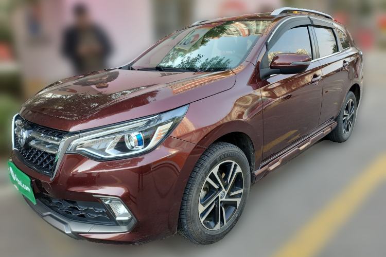 Used Venucia T70 2018 2.0L CVT Smart Enjoyment Version