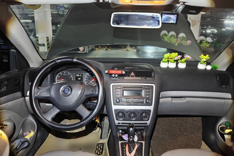 Used Skoda Octavia 2014 1.6L Automatic Yijie Edition