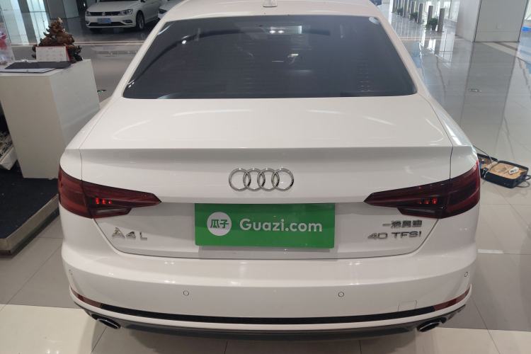 Used Audi A4L 2018 30th Anniversary Edition 40 TFSI Fashion Model
