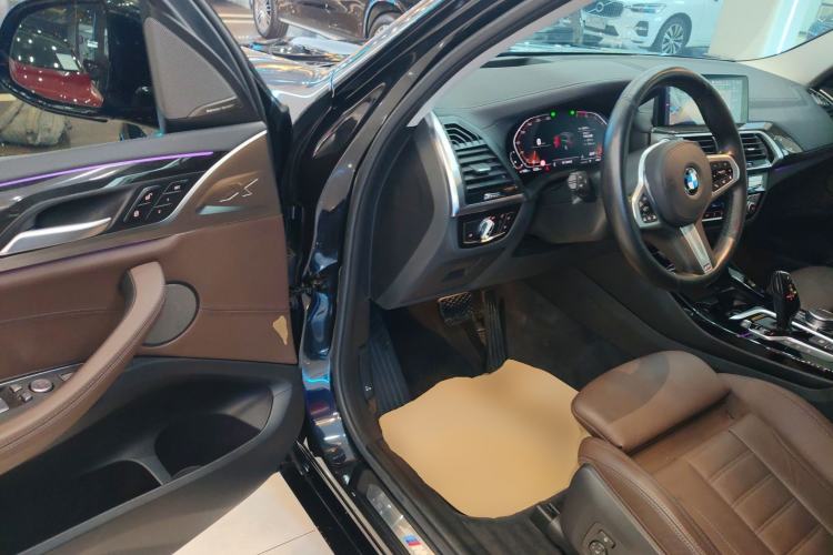 Used BMW X3 2021 xDrive30i Luxury Model with M Sport Package
