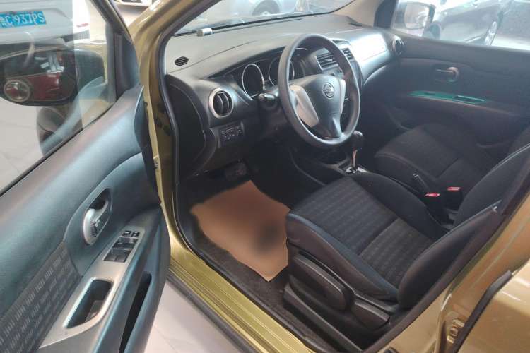 Used Nissan Livina 2013 Jinrui 1.6XL CVT Comfort Edition
