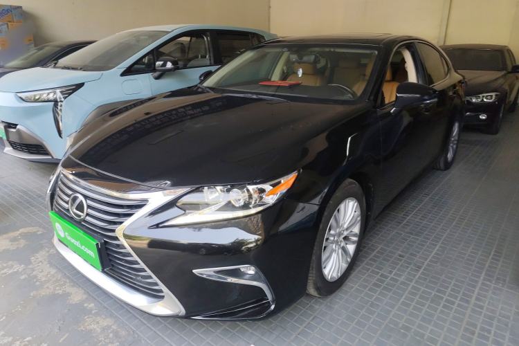 Used Lexus ES 2016 200 Midnight Special Limited Edition