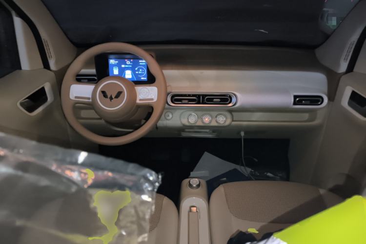 Used Wuling Hongguang MINIEV 2024 3rd Generation 215km Youth Edition
