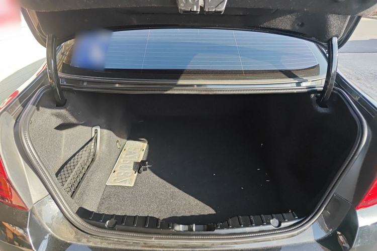 Used BMW 5 Series 2014 525Li Luxury Design Package